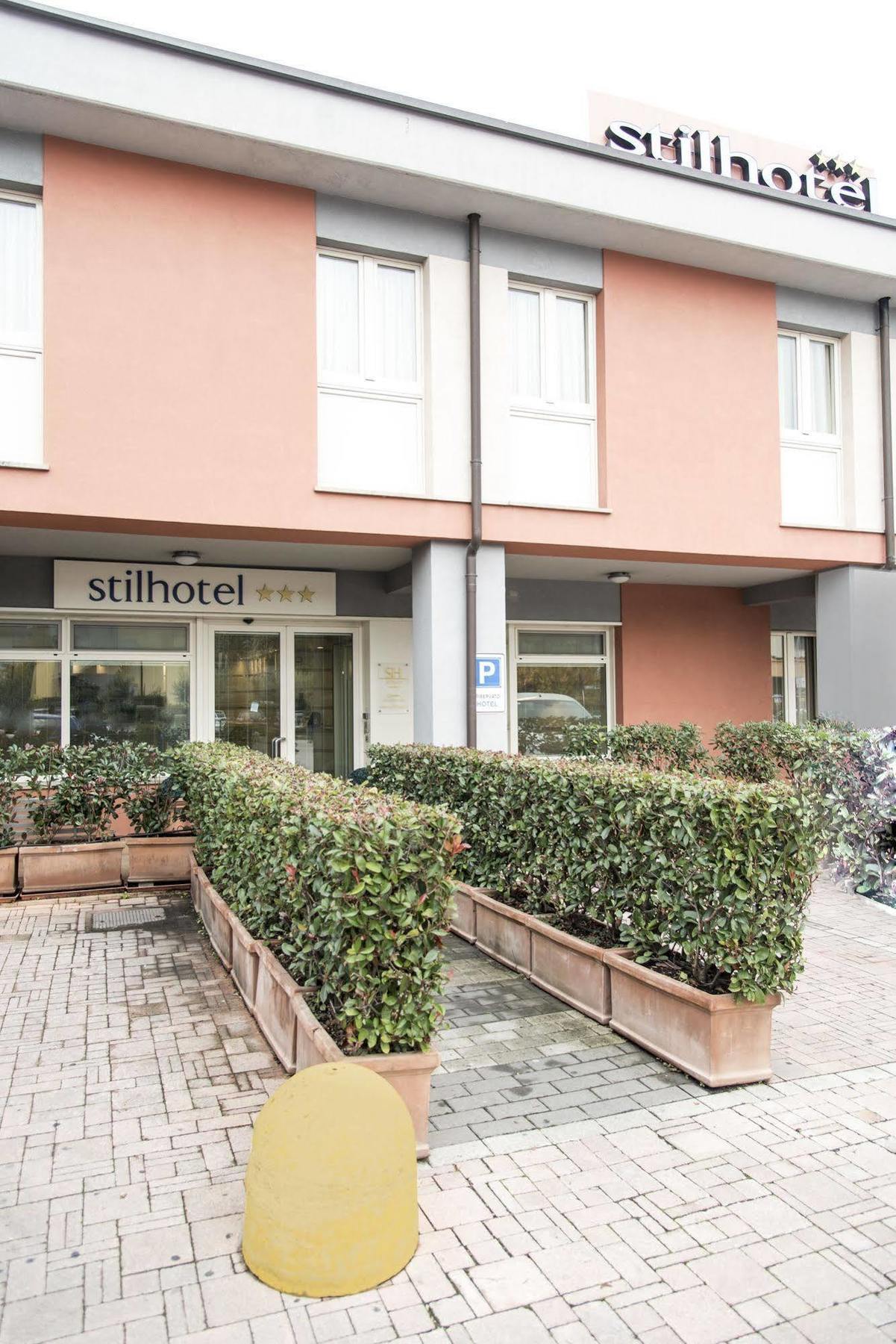 Stilhotel Signa Exterior photo
